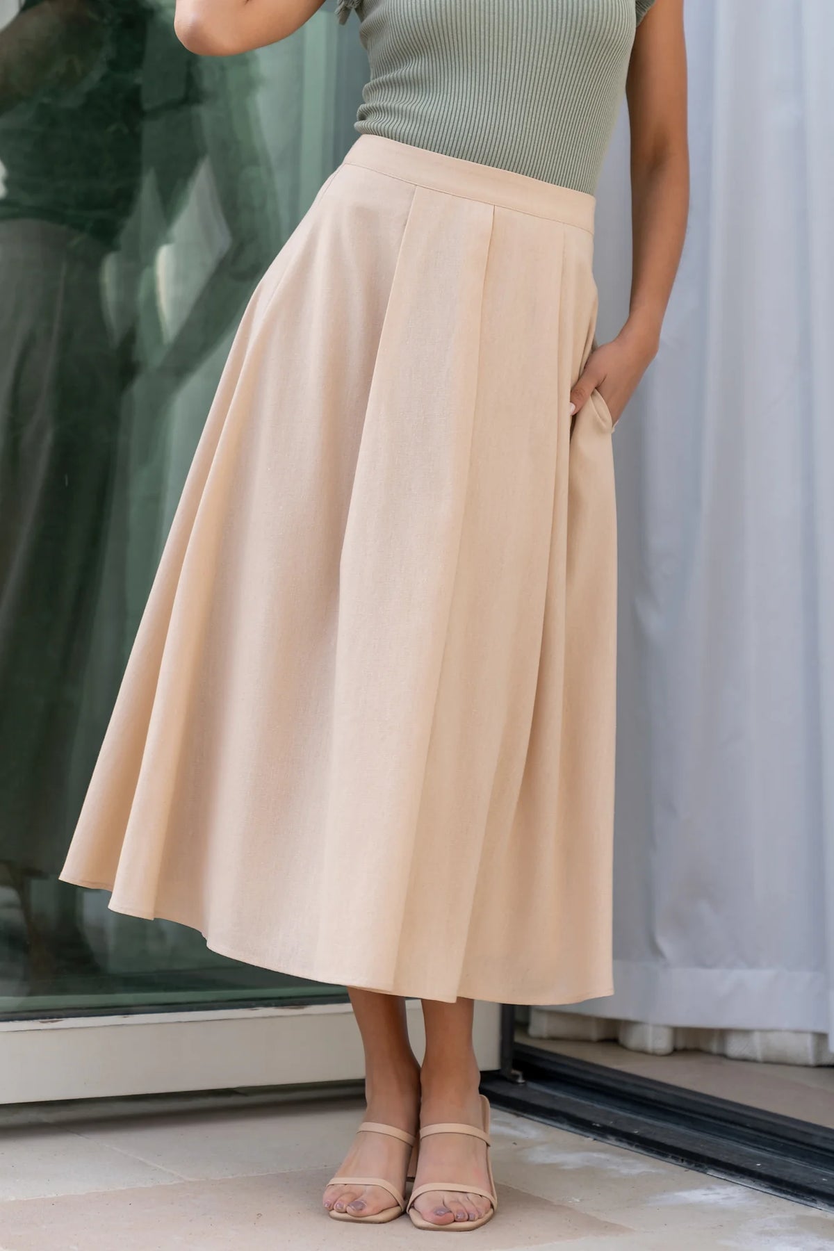 Katie Pleated Midi Skirt | Natural