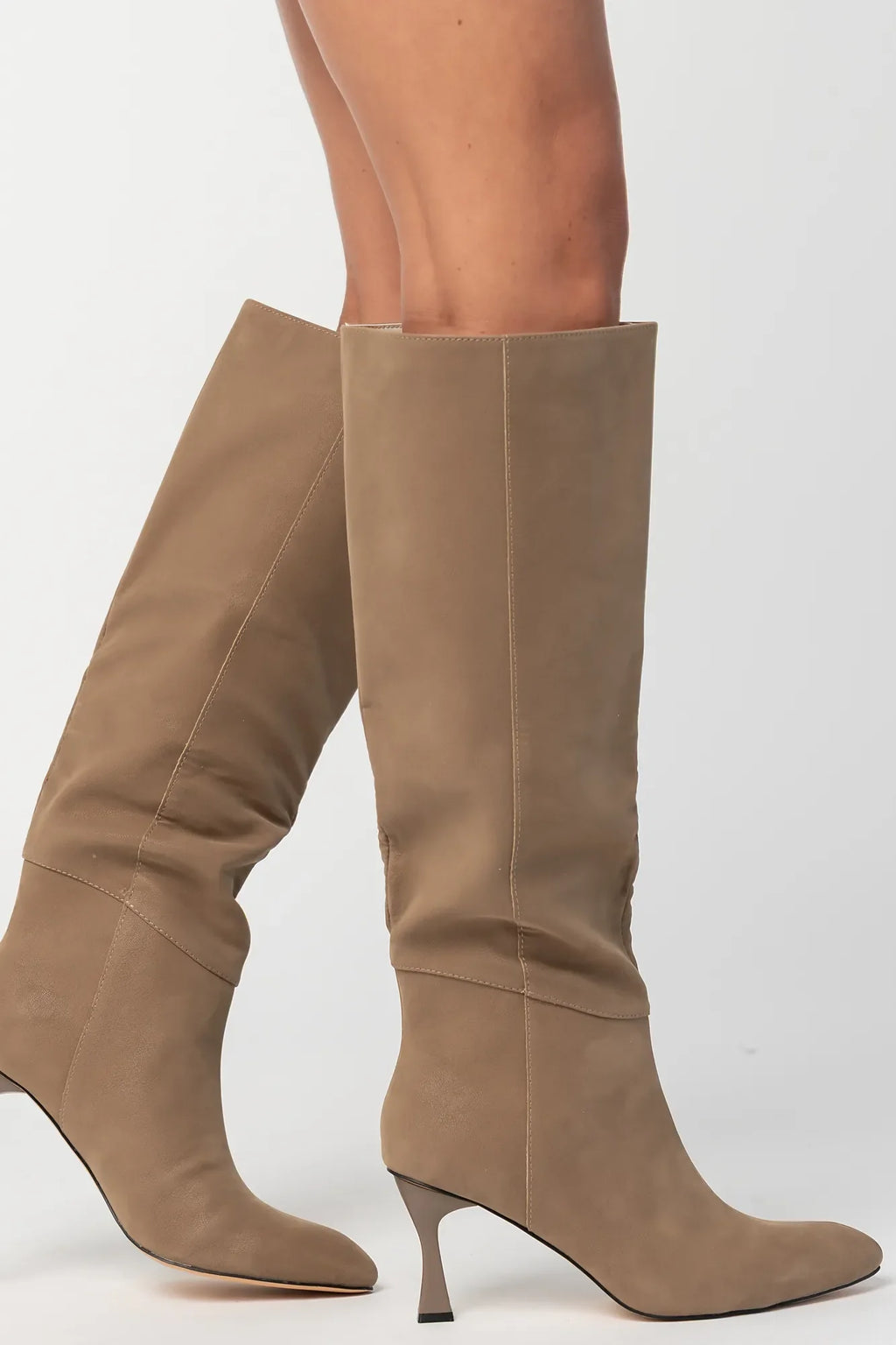 Caitlyn Pointed Toe Knee High Boots | Mocha