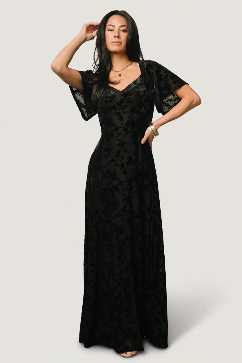 Everley Velvet Maxi Dress | Black