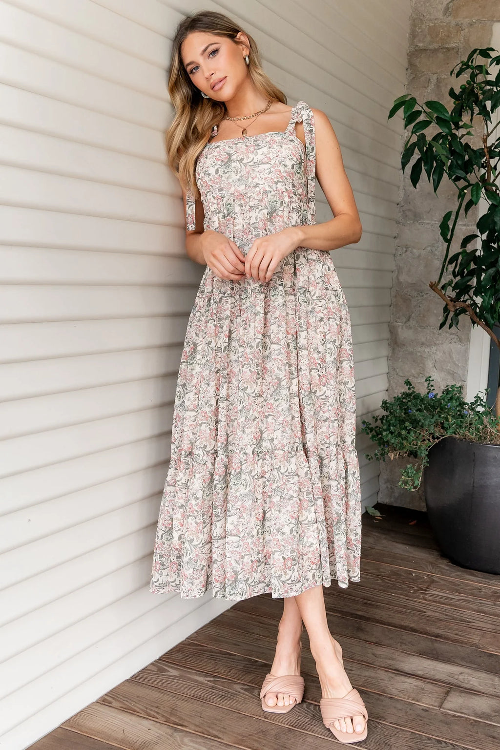 Lelisa Shoulder Tie Dress | Cream Floral